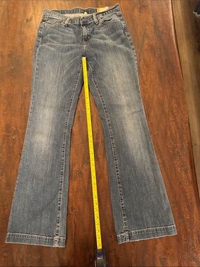 GAP Women's Faded Blue Wide Leg Jeans, size 30 Tall